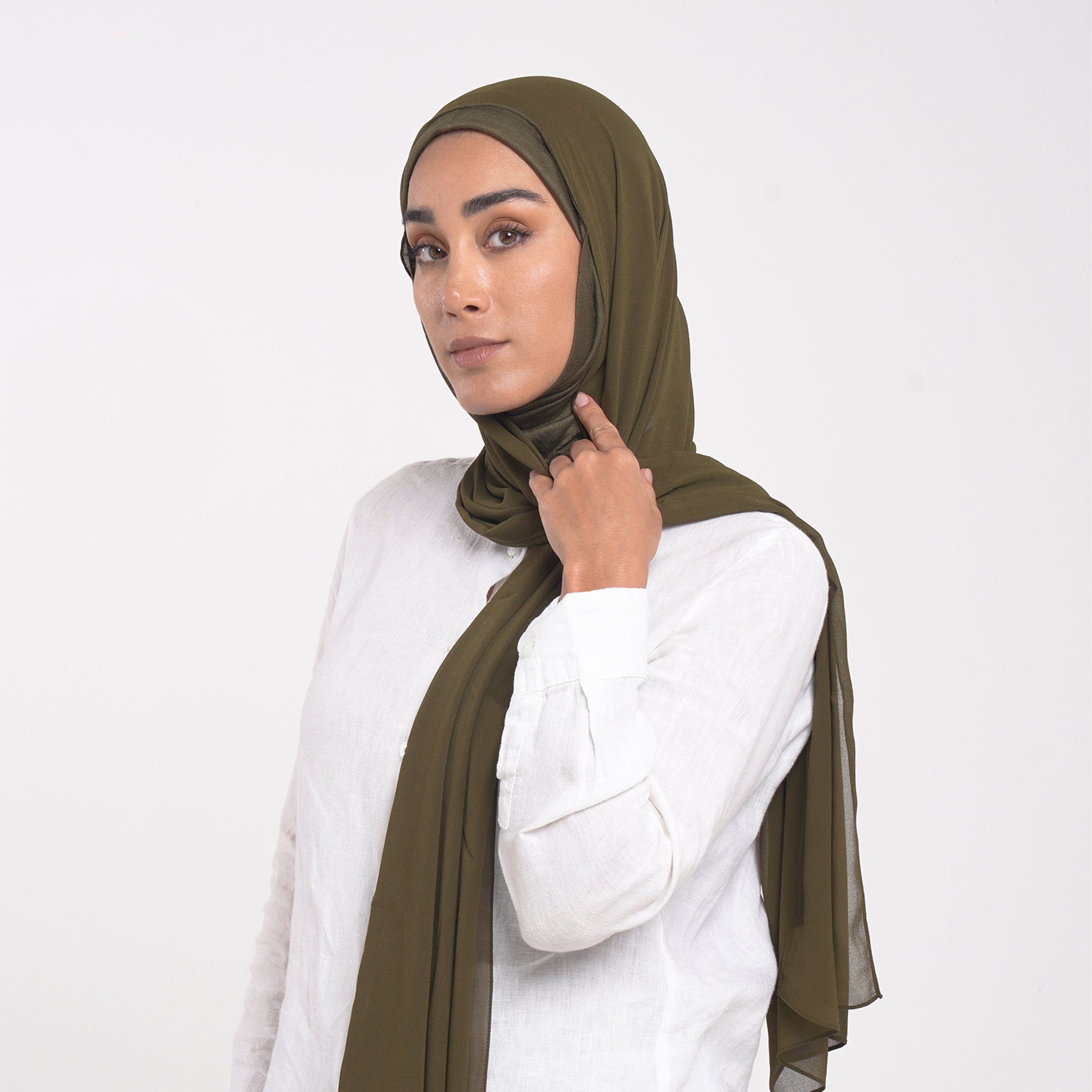 Emiratie Chiffon with Bonnet -Olive Grove
