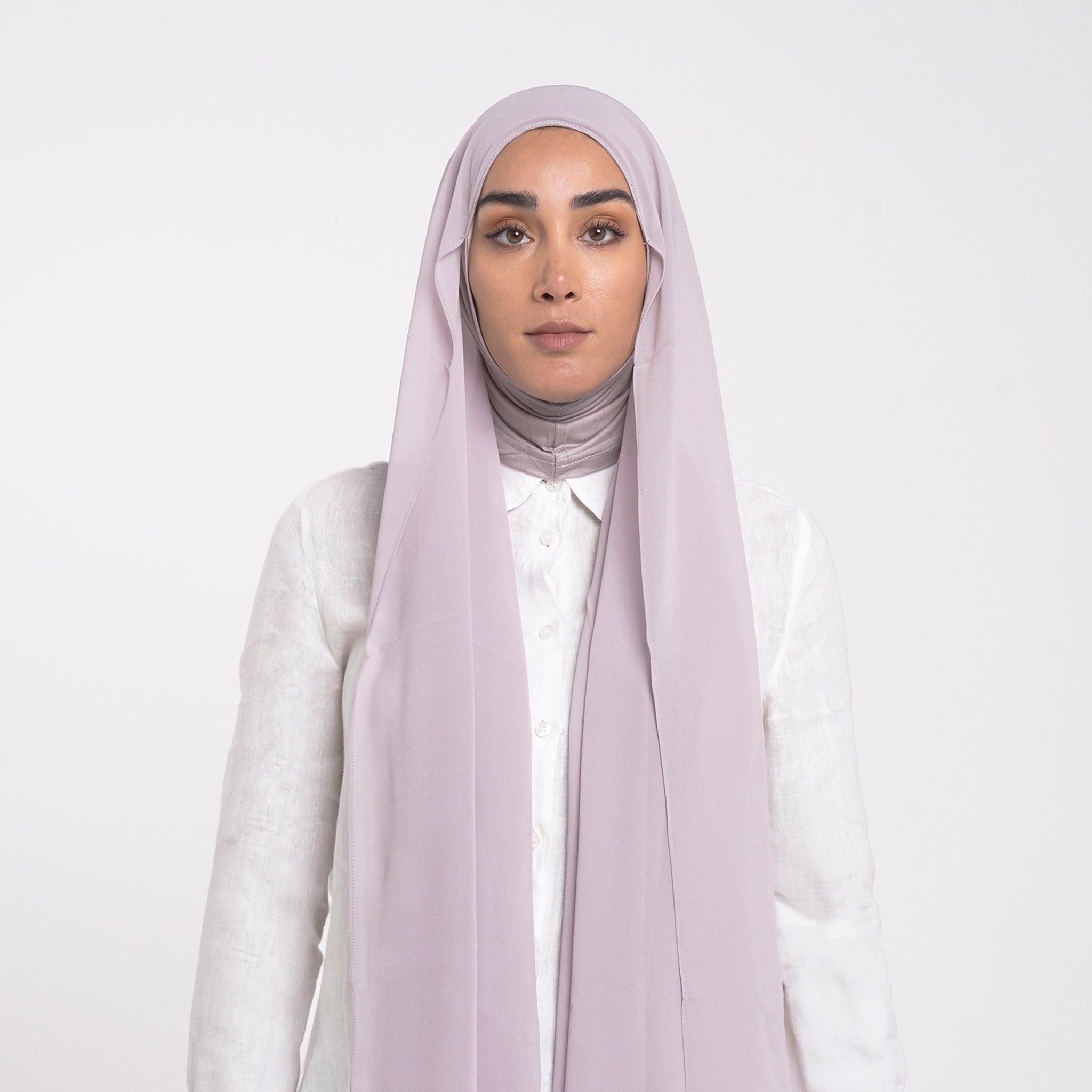 Emiratie Chiffon with Bonnet -Dusty Blush