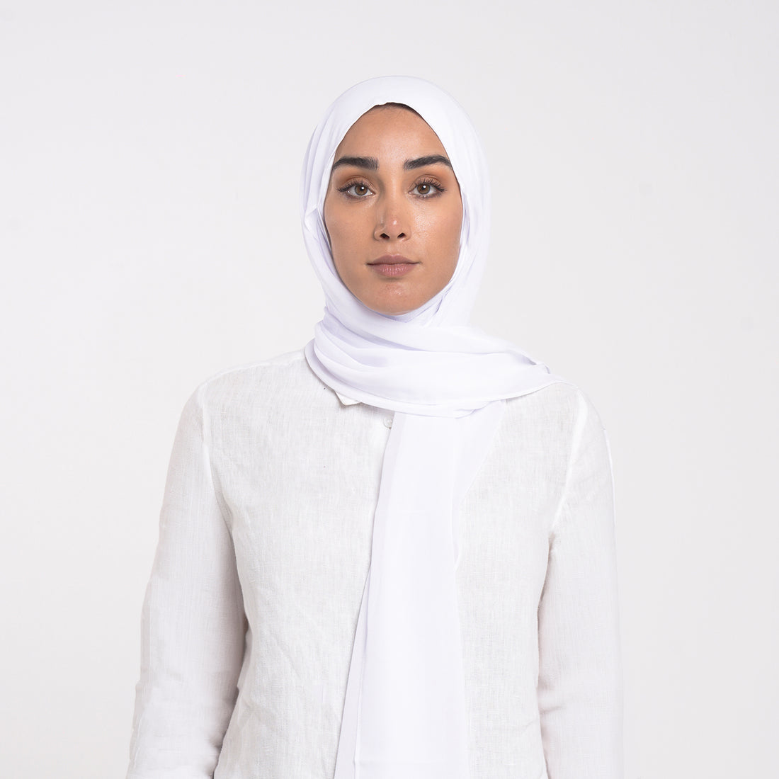 Emiratie Chiffon with Bonnet -Ice Lavender