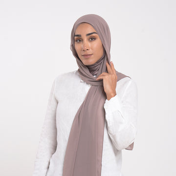 Emiratie Chiffon with Bonnet -Mauve Taupe