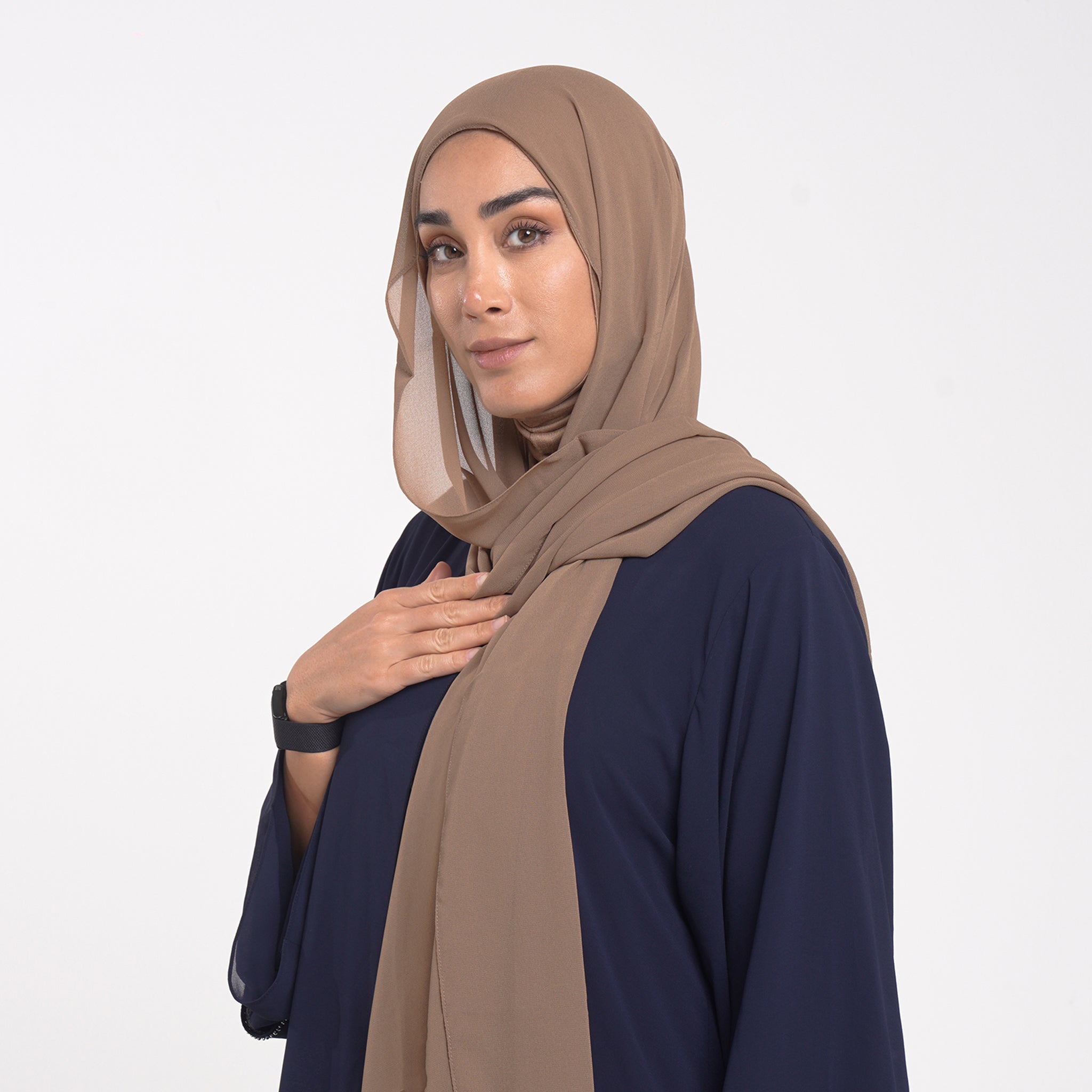 Emiratie Chiffon with Bonnet -Caramel Mocha